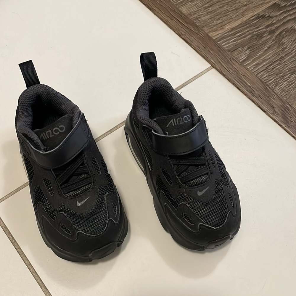 Nike/ toddler size 7